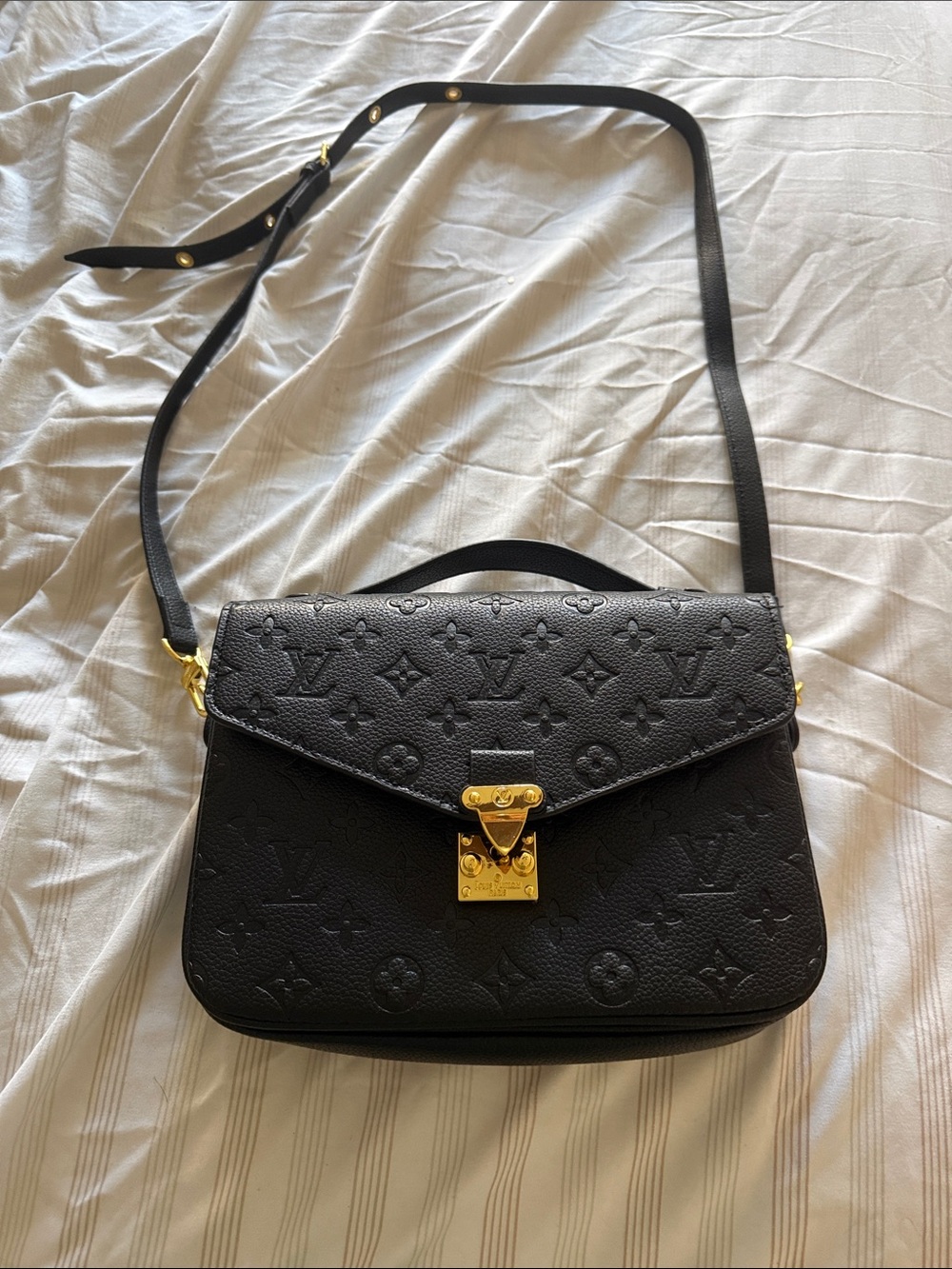 Black Empreinte Leather Pochette Metis Crossbody